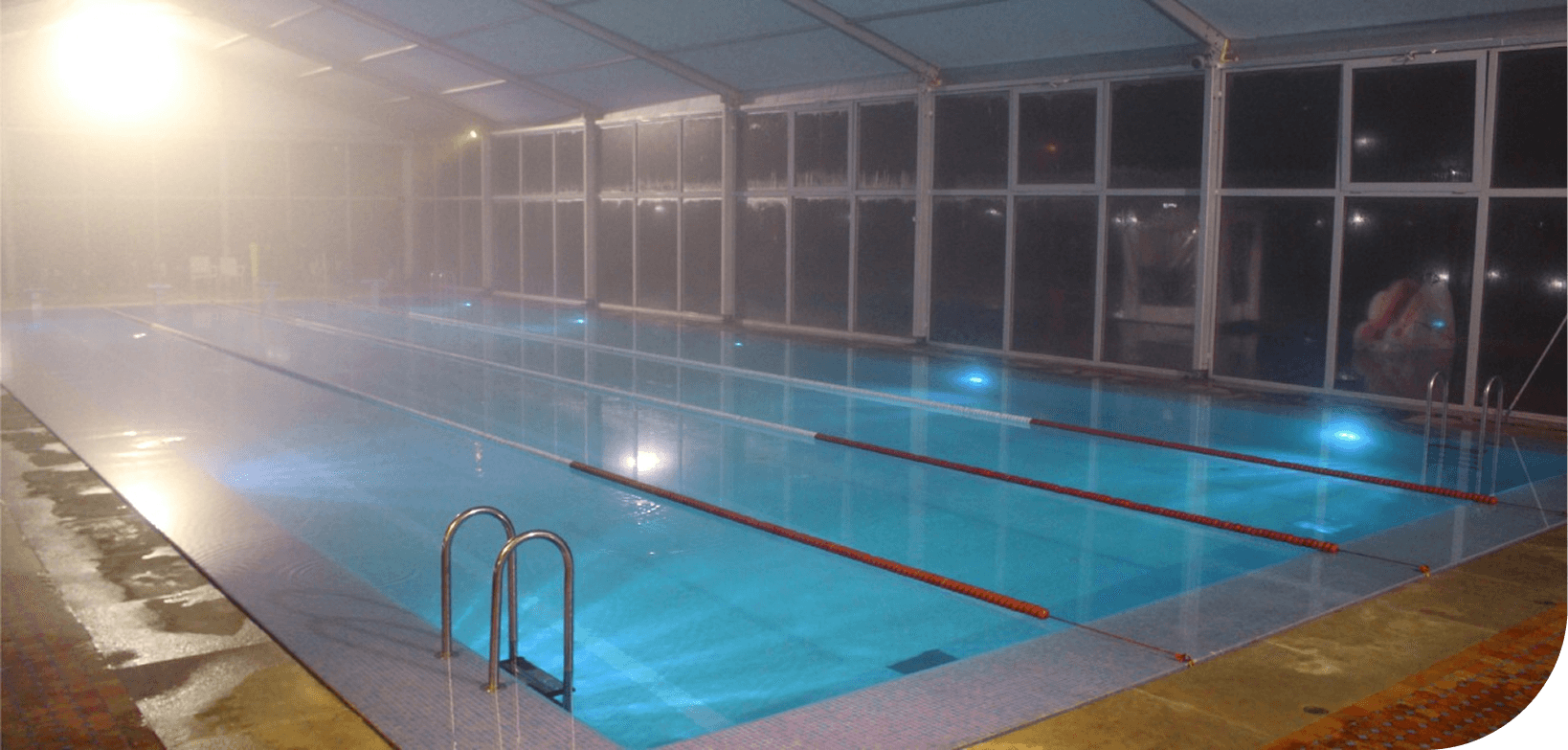 Piscine semi-olympique